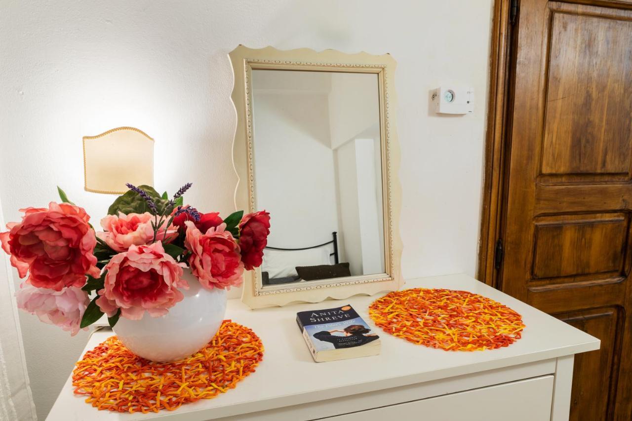 Tornabuoni Apartment Флоренция Экстерьер фото
